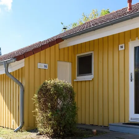 Komfortabler Doppelbungalow Mit Terrasse Im Ferienpark Mirow * Granzow